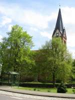 Landkreis Ludwigslust; Kirche zu Leussow an der Strae L 4, Ghlen - Leussow, 05.05.2010  