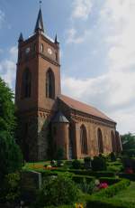 Eldena, neogotische Johanneskirche, erbaut von 1835 bis 1839 (11.07.2012)