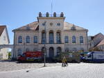 Neustrelitz, Rathaus am Marktplatz, erbaut 1841 durch den Architekten Friedrich Wilhelm Buttel (27.05.2026)