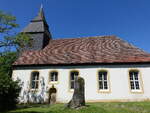 Wokuhl, barocke evangelische Kirche, erbaut 1736 mit Westturm (27.05.2026)