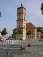 Neustrelitz, Stadtkirche am Markt, erbaut von 1768 bis 1778 nach Plnen von   Johann Christian Verpoorten, rechteckiger Backsteinsaalbau, Turm erbaut von 1828   bis 1831 durch Friedrich Wilhelm Buttel