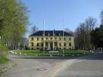 Nordwestmecklenburg; Gutshaus, Hotel an der Strae der Freundschaft, Harkensee [15.04.2011]