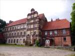 Schloss Gadebusch (zwischen Schwerin und Ratzeburg), ein Renaissanceschloss mit dem Flair der Toskana; seit 1991 im Rahmen der Stadtsanierung restauriert, hat es im Jahr 2002 ein Verleger aus Franken