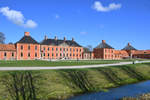 Blick auf den Ehrenhof und das Schloss Bothmer am sdlichen Ortsrand von Kltz.