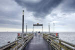 Auf der Seebrcke vor Heiligendamm an der Ostsee.