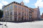 GREIFSWALD (Landkreis Vorpommern-Greifswald), 04.07.2025, sehr sch�n restauriertes Geb�ude am Rande des Marktplatzes