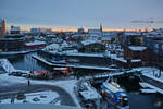 Blick von der Aussichtsplattform des Ozeaneums in Stralsund.