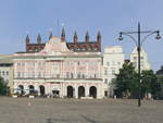 Das Rathaus von Rostock mit der Zeituhr seit der 800 Jahr Feier am 29.
