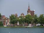 Schwerin; Sdufer des Pfaffenteich mit Schelfkirche 15.08.2009