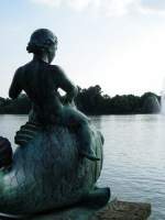 Statue am Maschsee in Hannover