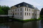 Wasserschloss Dornum, Zweigeschossige Vierseitanlage mit quadratischem Innenhof, erbaut im 16.