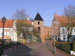 Kirchengebäude und  Glockenturm der ev.