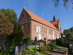 Eilsum, evangelische Kirche, erbaut von 1240 bis 1250, einzige Chorturmkirche Ostfrieslands (09.10.2021)