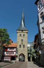 Duderstadt, der Westerturm von 1506, einzig erhaltenes Stadttor und Wahrzeichen von Duderstadt, Mai 2012 