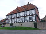 Ackenhausen, Herrenhaus am Kirchring, zweigeschossiger Fachwerkbau, erbaut 1790 (29.09.2023)