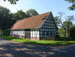 Grafeld, Fachwerkgebude in der Brockhauser Strae (10.10.2021)