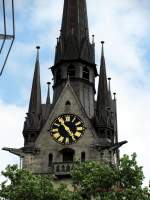 Peine, Uhr im Glockenturm der evangelischen Jacobikirche