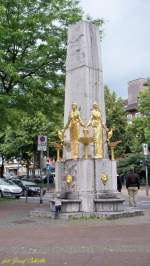 21.06.2012, Aachen - Hotmannpiefbrunnen (1825 - Obelisk); 1830 - Figuren,), Knstler - Adam Franz Friedrich Leydel