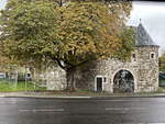 Das berwachsenen Marschiertor in  Aachen am 09.