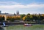Bonn - Westufer des Rheins und Stiftskirche im Hintergrund - 01.10.2012