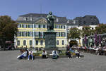 Bonn - Mnsterplatz mit Beethovendenkmal und Alter Post - 10.05.2017