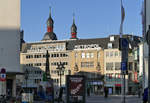 Bonn - Marktplatz, im Hintergrund die Trme der  Stiftung-Name-Jesu-Kirche  - 01.01.2020