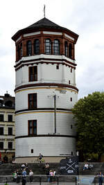 Der Schlossturm steht am Burgplatz in D�sseldorf und ist der einzig verbliebene Teil des D�sseldorfer Schlosses.
