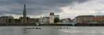 Dsseldorf Altstadt und der Rhein von Oberkassel aus gesehen.