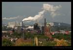 Blick ber Duisburg Hochfeld und Homberg Richtung Moers.