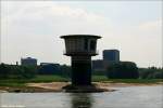Am Rhein in Duisburg-Bruckhausen - Teil der Wassergewinnungsanlage der Krupp Stahl AG