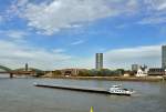 Kln-Deutz mit dem Hochhaus  Triangle  und der Hohenzollernbrcke - 18.10.2012