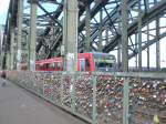 Die berühmten Liebesschlösser auf der Deutzer Brücke.(9.7.2012)