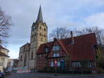 Herford, Kantorhaus und M�nsterkirche am M�nsterkirchplatz (08.12.2025)
