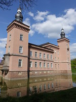 Liblar, Schlo Gracht, erbaut ab 1658 durch Johann Adolf I., heute befindet sich im Schloss die ESMT European School of Management and Technology (04.05.2016)
