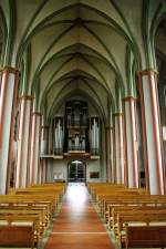 Mnster, gotische Liebfrauen-berwasser Kirche, erbaut ab 1340, Hauptorgel erbaut 1972 von der Orgelfirma Seifert aus Kevelaer (13.05.2010)