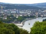 Koblenz, Blick von der Aussichtsplattform auf dem Ehrenbreitstein auf das Deutsche Eck, rechts die Mosel am Zusammenflu mit dem Rhein, Sept.2014