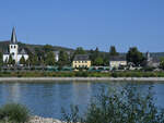 Blick ber den Rhein auf Unkel.