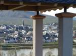 Deutschland, Rheinland-Pfalz, Landkreis Trier-Saarburg, Blick von der Laurentiuskapelle (Trittenheim) auf Leiwen am rechten Mittelmoselufer, 20.03.2011