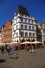 Hauptmarkt mit Ratskeller in Trier (23.08.2009)