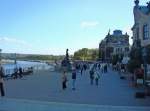 Dresden, Blick auf die Brhlsche Terrasse, mit dem Neorenaissancebau der Kunstakademie rechts hinten, Okt.2009