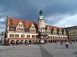 Das Alte Rathaus in Leipzig an der Ostseite des Marktes ist eines der letzten und bedeutendsten Renaissancebauwerke in Deutschland.