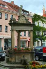 Der Andreasbrunnen auf dem Kamenzer Marktplatz.