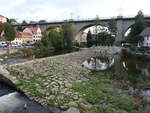 Bautzen, Friedensbrcke, Steinbogenbrcke, erbaut von 1907 bis 1909 (03.10.2020)