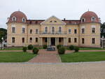 Schloss Gebelzig, erbaut von 1911 bis 1912, heute Schule (16.09.2021)