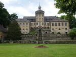 Hainewalde, Neues Schloss, erbaut von 1749 bis 1755 unter der Herrschaft der Familie von Kanitz-Kyaw (05.06.2025)
