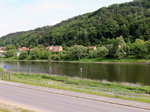 Blick vom Bahnhof Bad Schandau ber die Elbe in Richtung Elbestrae von Bad Schandau am 21.