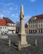 Postmeilensule aus dem Jahre 1729 in Neustadt (Sachsen); 27.02.2008  