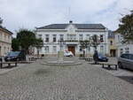 Elsterberg, Rathaus am Marktplatz, erbaut von 1842 bis 1843 (12.08.2023)