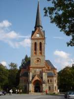 Bad Elster /Vogtland, die evangelische St.Trinitatis-Kirche im neugotischen Stil mit dem 54m hohen Turm wurde 1892 eingeweiht, Mai 2005