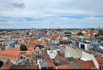 Halle (Saale) von oben:  Sicht von den Hausmannstrmen auf die nrdliche Innenstadt, am Horizont (v.l.n.r.) mit Petersberg, Pauluskirche und Wasserturm Nord.